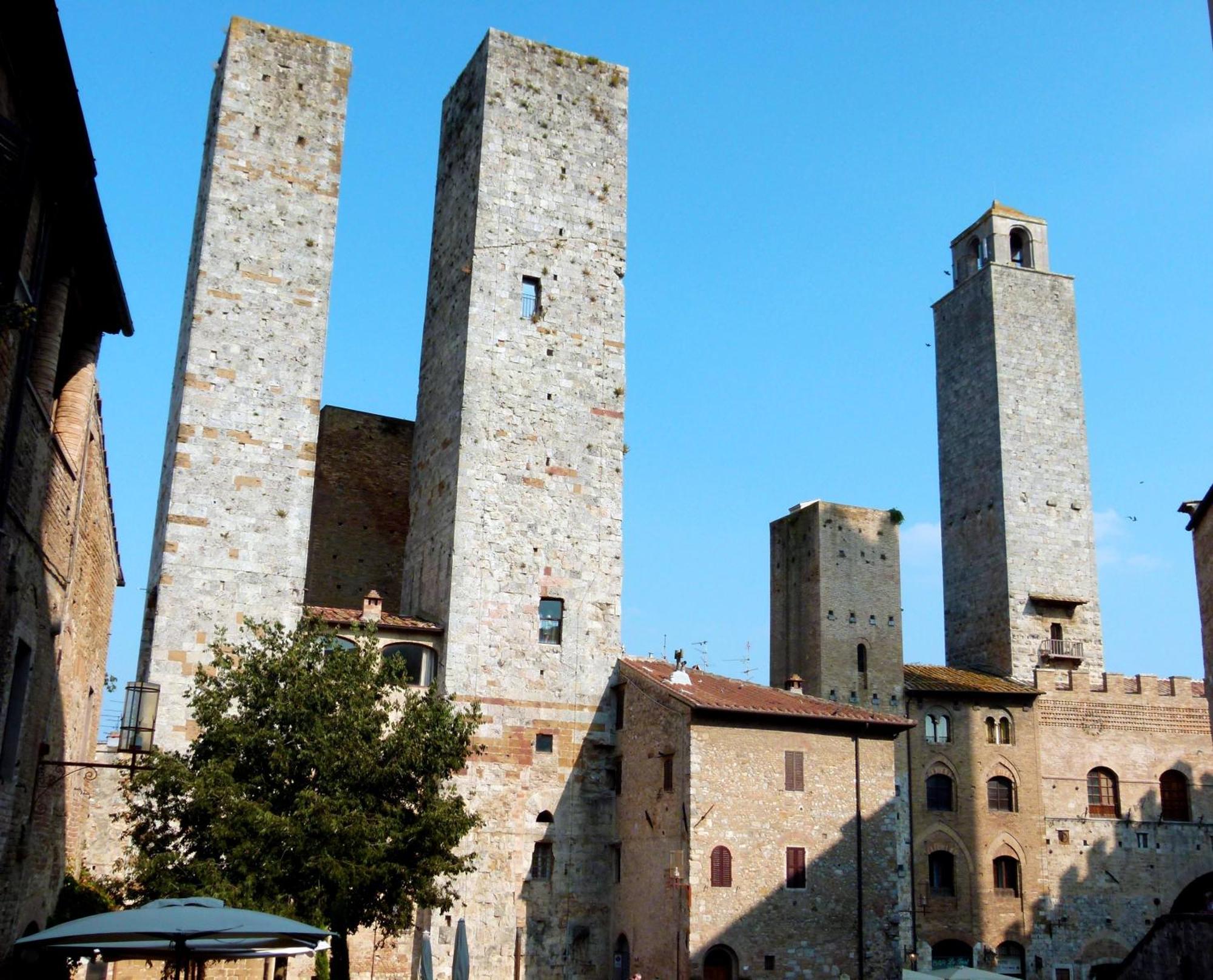 Il Borgo Antico Apartment San Gimignano Bagian luar foto